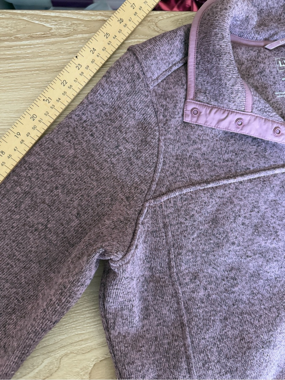 L.L.Bean Large Sweater Fleece Pullover Washed Orchid Outdoor Travel Hike - Picture 8 of 8